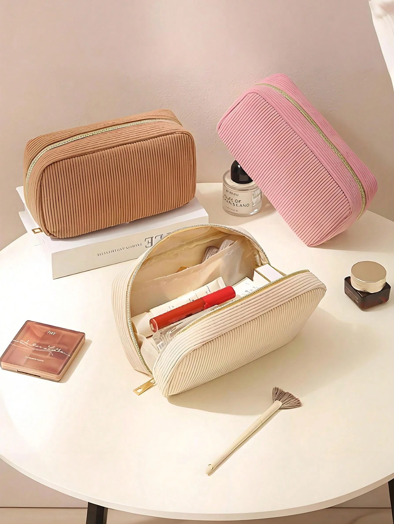1 Stück, Damen Kosmetiktasche, Cord Kosmetiktasche, Aufbewahrungstasche mit schönem Design Kosmetiktasche, Mädchen Stiftetasche, süße und modische Kosmetiktasche, geeignet für Reisen, Rückkehr zur Schule Cord Kosmetiktasche
