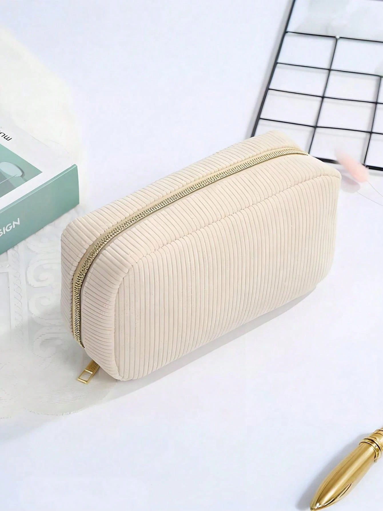 1 Stück, Damen Kosmetiktasche, Cord Kosmetiktasche, Aufbewahrungstasche mit schönem Design Kosmetiktasche, Mädchen Stiftetasche, süße und modische Kosmetiktasche, geeignet für Reisen, Rückkehr zur Schule Cord Kosmetiktasche